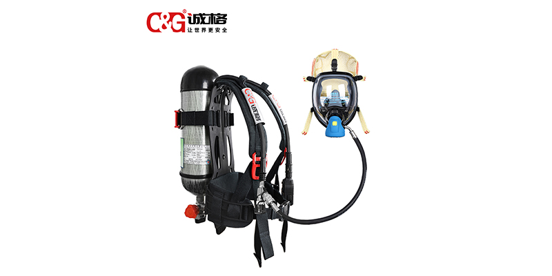正壓式空氣呼吸器是哪些組成配件？